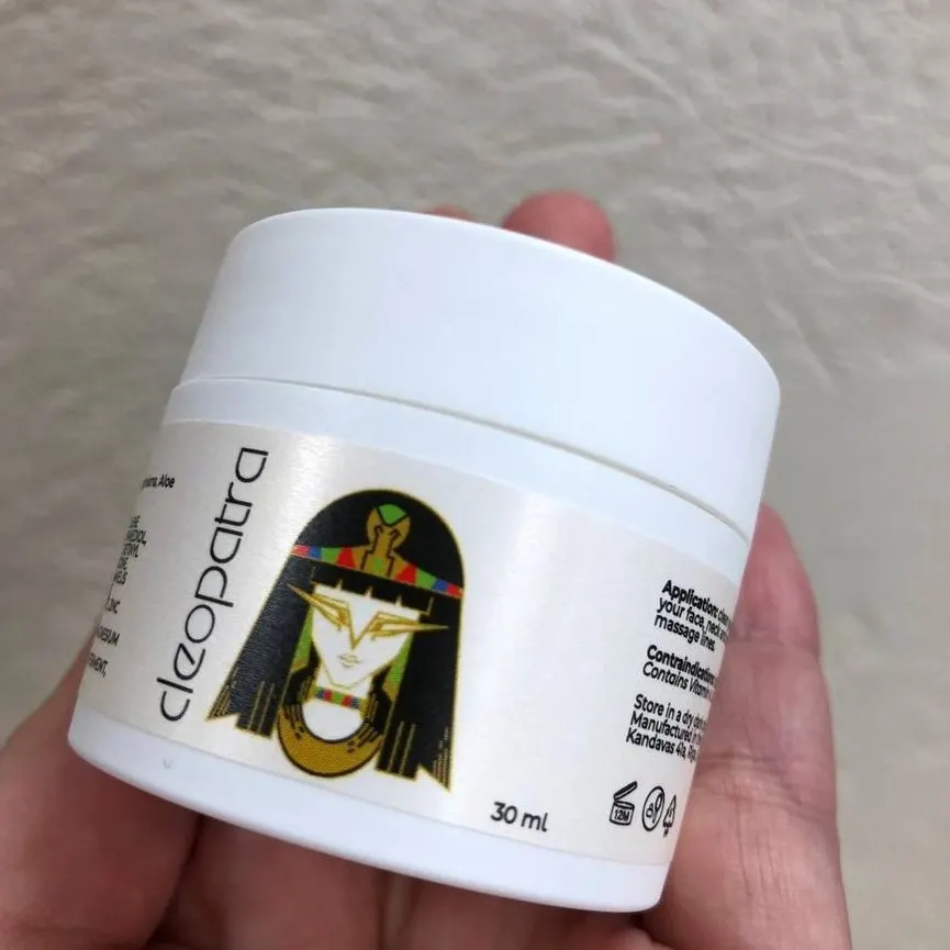 Cleopatra – 3