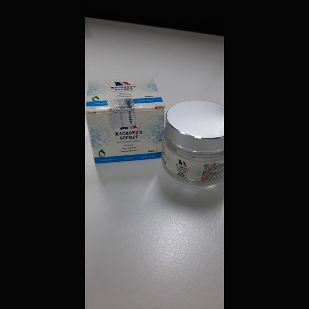 Pot transparent de crème Macrone's Secret