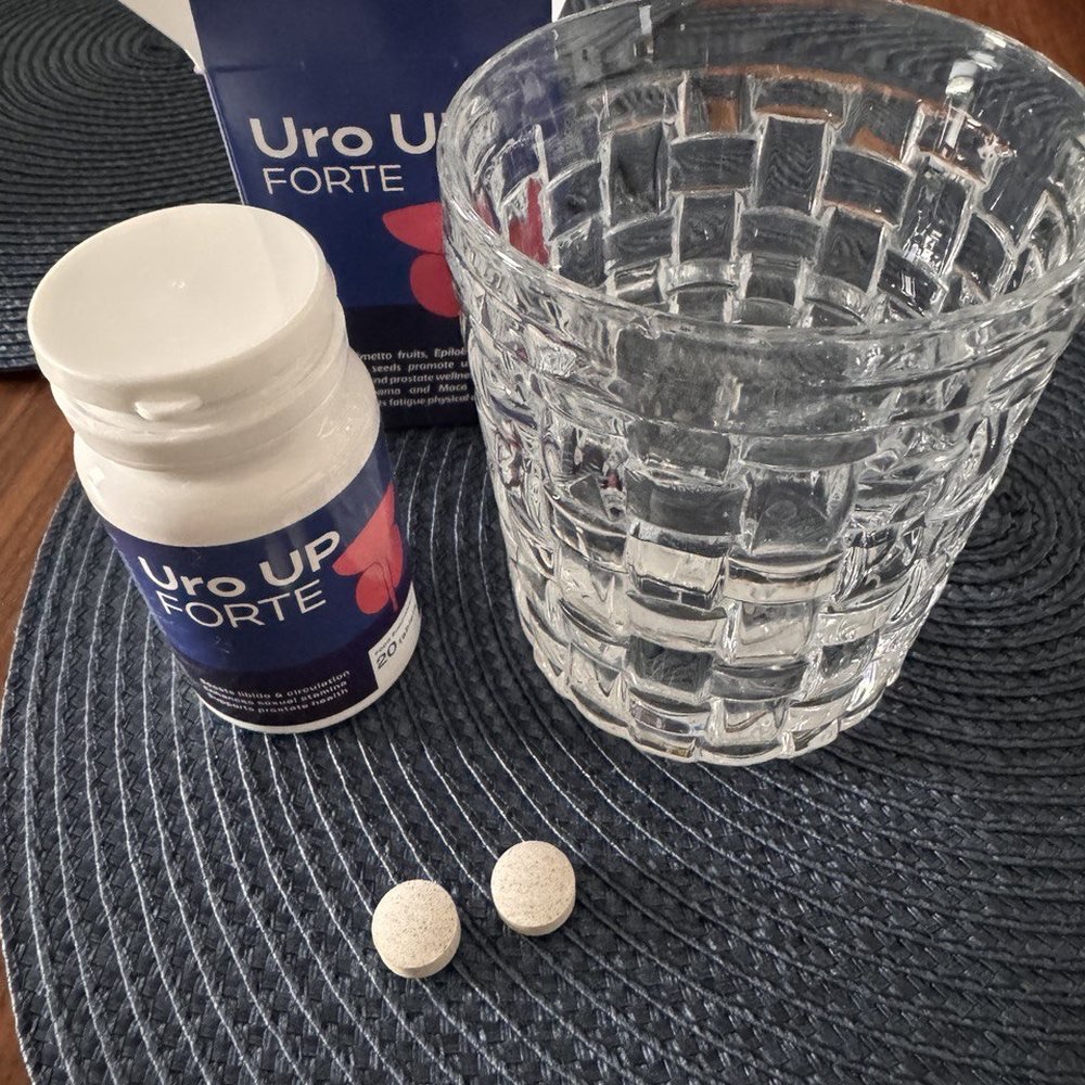 Uro UP Forte für Prostata und Blase: Dose mit Tabletten